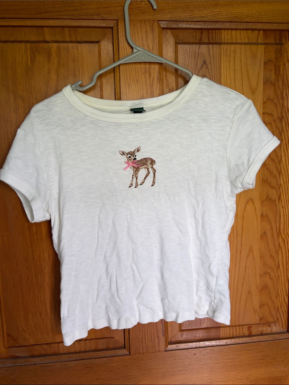 Teen White Short Sleeve Tee with Deer Embroidery